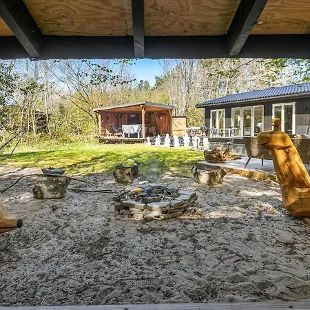 In Aakirkeby With Sauna Vester Sømarken